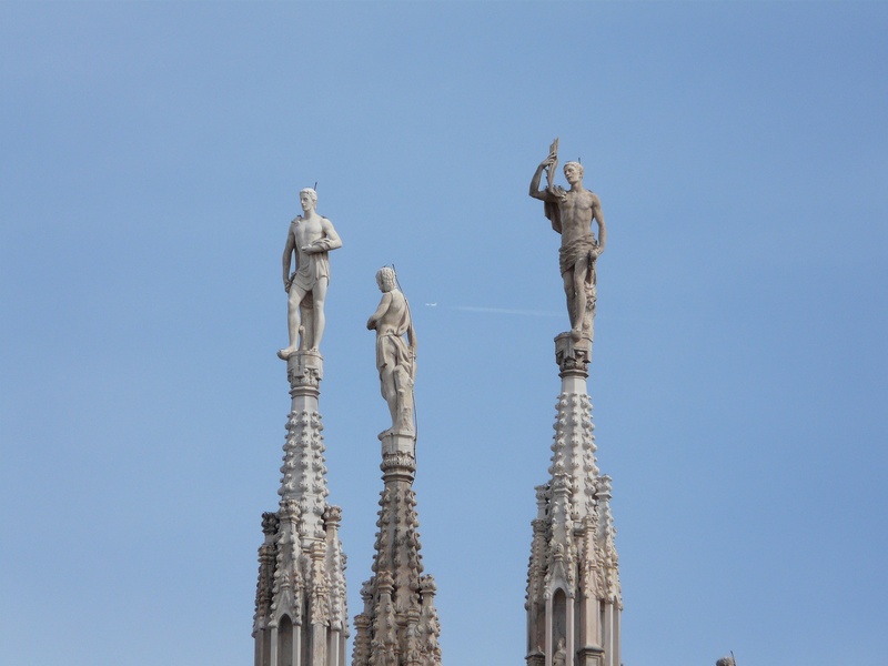 belief, blue, day, famous Place, statue, place of worship, 2K, copy space, building, tall - high, sky, building exterior, the past, outdoors, cathedral