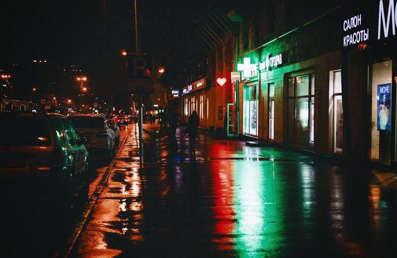 wet, communication, urban decay, streetlight, city, built structure, incidental people, 5K, rainy, night, street, outdoors, road, illuminated, russia