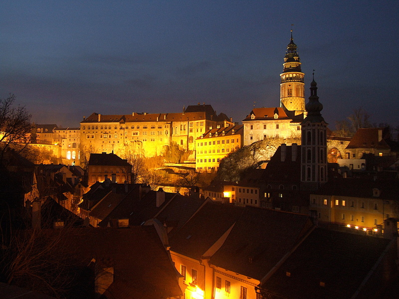 the past, Krumlov, Night, built structure, 2K, travel, city, residential district, building exterior, building, lights, cityscape, travel destinations