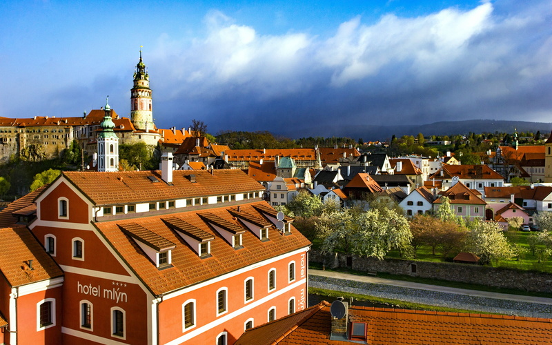 residential district, building, sky, townscape, place of worship, hd, cityscape, religion, house, day, town, landscape, cloud - sky, building exterior