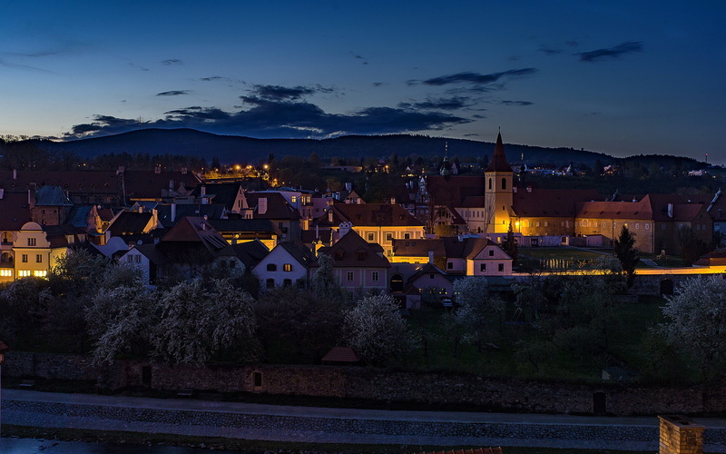 water, night, 2K, krumlov, place of worship, no people, religion, outdoors, cloud - sky, dusk, illuminated, hd, architecture, mountain, nature
