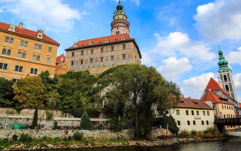 nature, cesky, no people, building, tower, landscape, spire, building exterior, place of worship, hd, belief, cloud - sky, krumlov, built structure