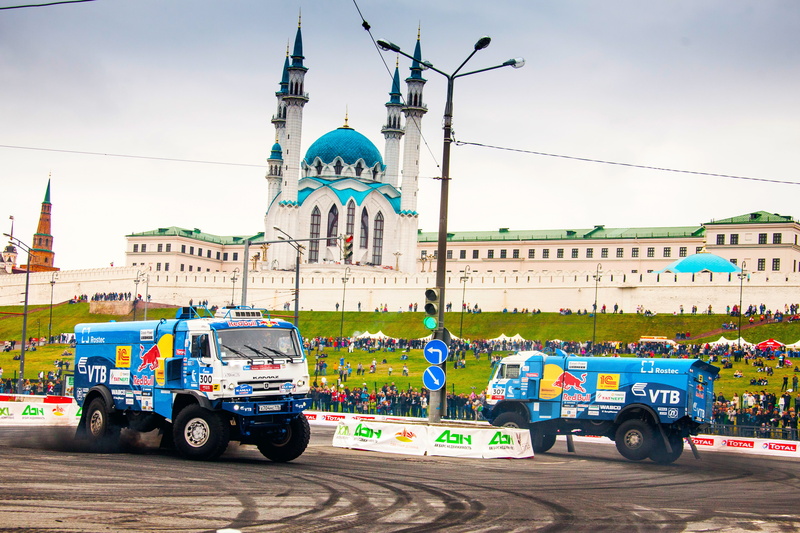 307, Drift, People, Blue, Master, Russia, Machine, Rally, The Kremlin, KAMAZ, RedBull, Best, Red Bull, Truck, Two, Auto, Mosque, Kazan, Kul-Sharif, 300