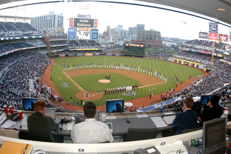 looking, field, sport, rear view, men, real people, incidental people, Fans, teams, large group of people, texas, group of people, Stadium, Baseball, day