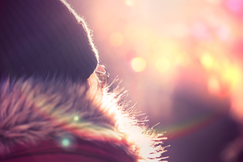 adult, headshot, lifestyles, lens flare, human hair, young, human head, human body part, Hat, cold, Jacket, room for text, 4K, body part, sunlight, day