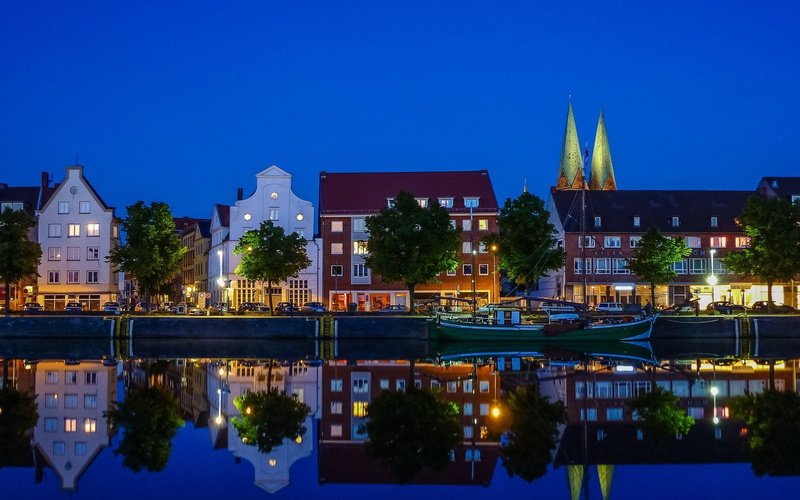 Man Made, House, Lübeck, Germany, Night, Reflection, Town, 1080P