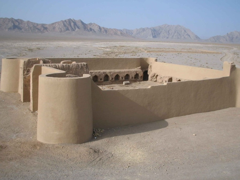mountain, arid climate, 480P, outdoors, no people, desert, the past, built structure, sand, ancient civilization, architecture, tourism, ancient, Iran