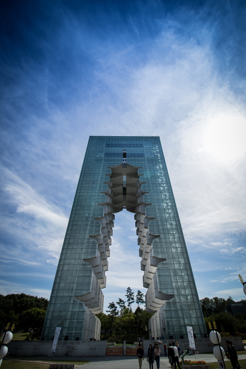 top, shilla dynasty, nature, Gyeongju Tower, sky, memorial, incidental people, Tower, outdoors, human representation, Race, fall travel, skyscraper, cloud - sky