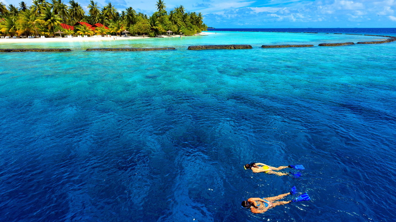 tourism, Male Attols, island, sky, Best Hotels of 2017, sea, ocean, daytime, Baros Maldives, clouds, near, vacation, travel, swimming, woman, Worlds best diving sites