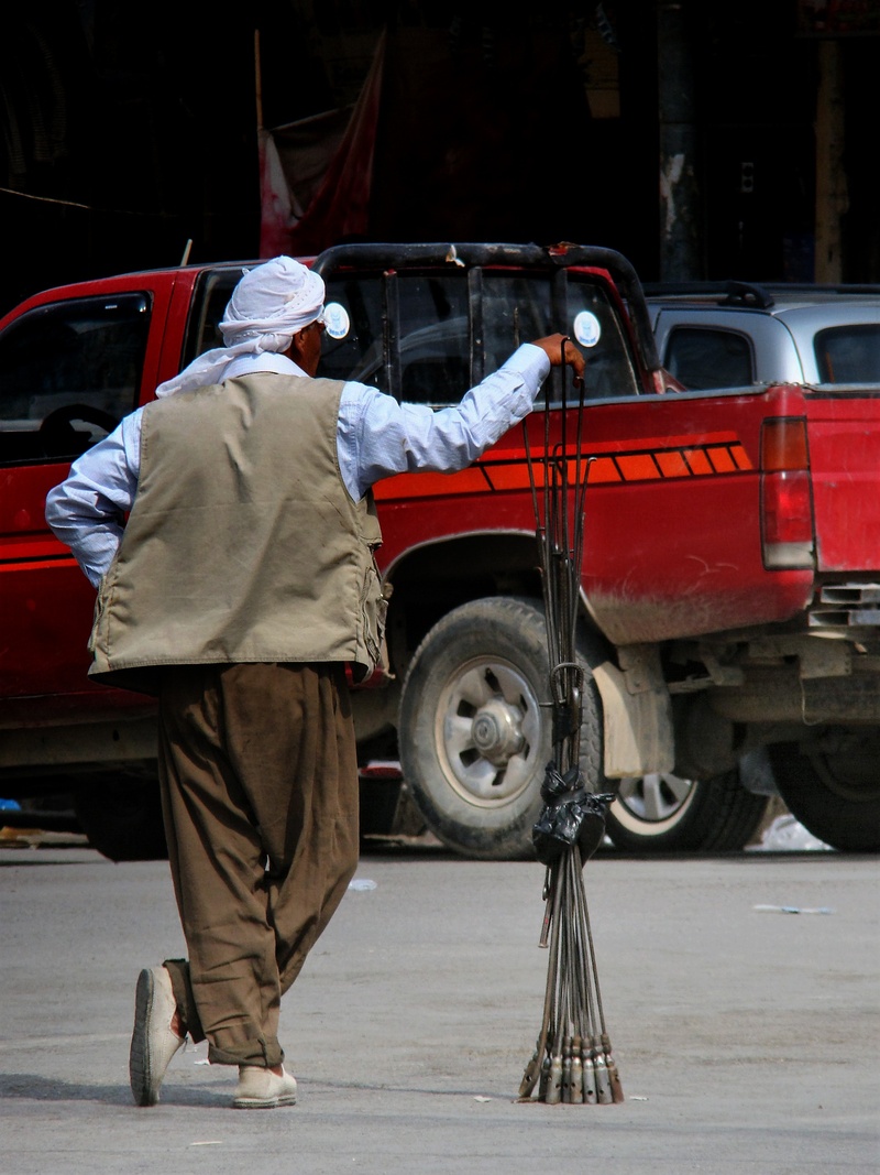 standing, real people, channel scraper, adult, 1080P, motor vehicle, readiness, working, wastewater, mechanic, clean, day, men, kurdistan, workers, equipment