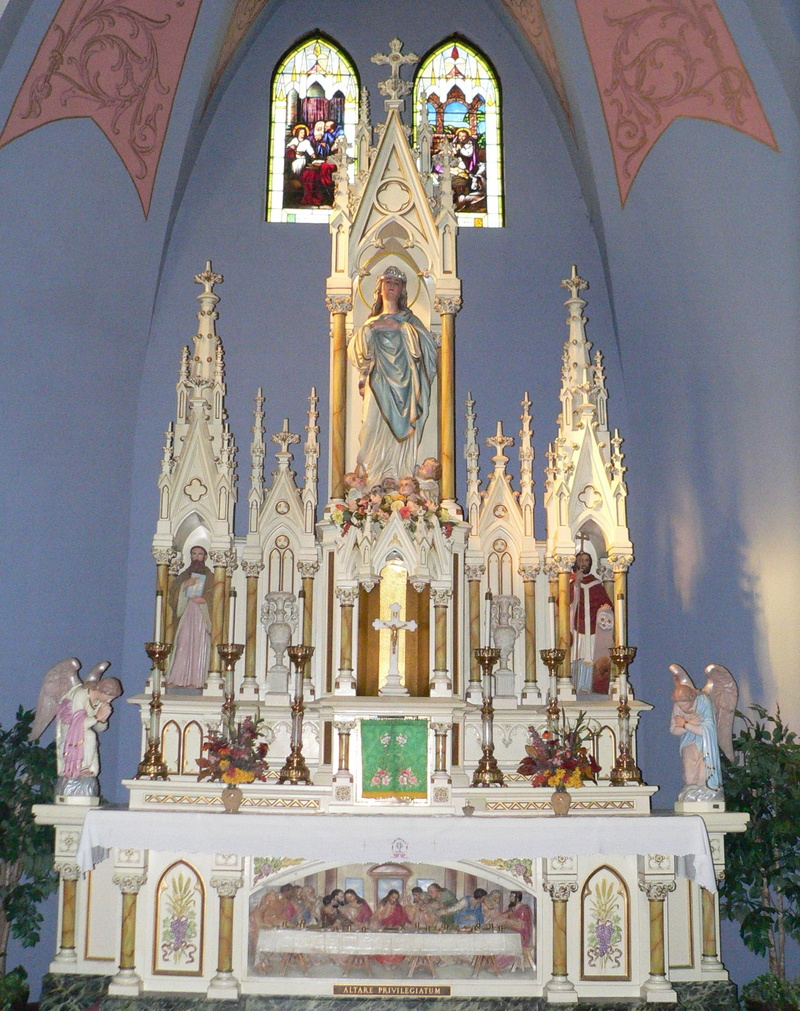 statue, female likeness, mary, low angle view, altar, male likeness, ornate, spirituality, sculpture, church, building, place of worship, belief, architecture