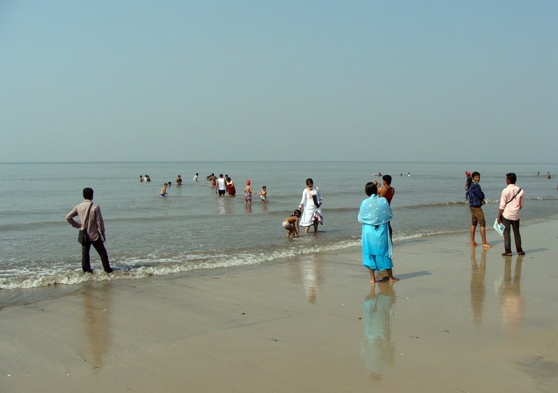 large group of people, nature, 2K, women, holiday, crowd, land, mumbai, group of people, india, leisure activity, coastline, sky, arabian, real people