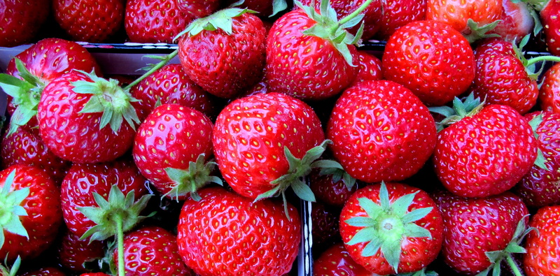 close-up, food, red, market, no people, abundance, healthy eating, strawberry backround image, 2K, ripe, juicy, for sale, large group of objects, still life