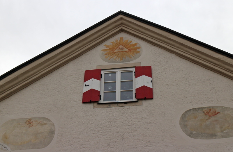 art form, home, no people, upper bavaria, sky, communication, outdoors, architecture, roof, facades, built structure, low angle view, white color, design
