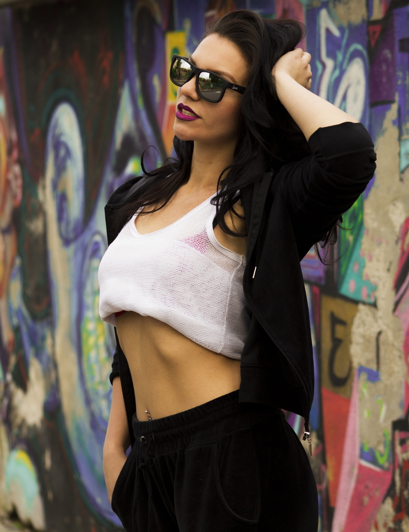 pogor, leisure activity, hair, sunglasses, iasi, graffiti, one person, românia, beauty, lifestyles, fashion, casual clothing, 4K, clothing, front view
