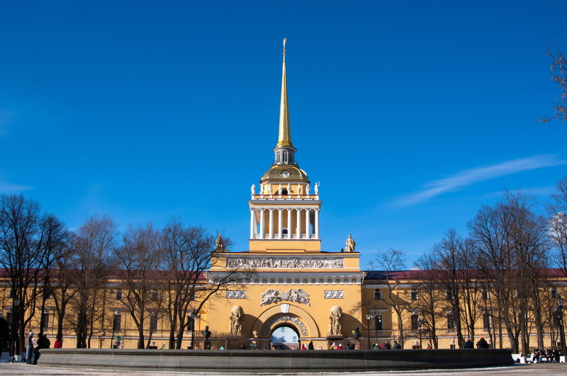 tourist, journey, outdoors, showplace, nikon, 4K, sky, st petersburg russia, plant, bare tree, the façade of the, day, religion, city centre, the admiralty