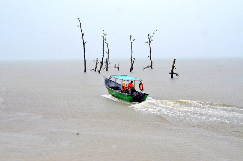 mode of transportation, waterfront, watercraft, land, horizon, machine, human, boat, outdoors, nature, nautical vessel, beach, sea, sarawak, horizon over water