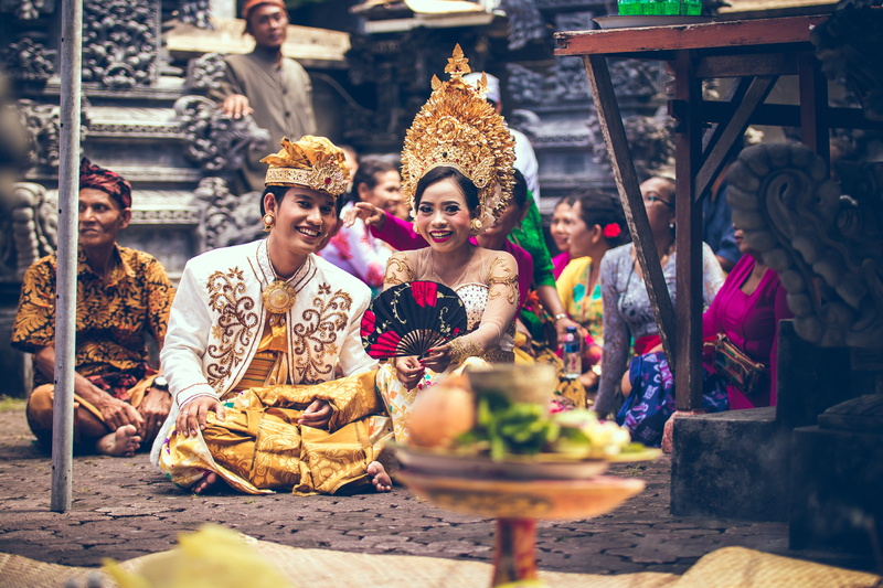 romance, love, group, emotion, handsome, beauty, jewellery, group of people, spirituality, wedding, palace, man, beautiful woman, wear, gold, bride, focus