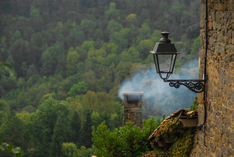 street, nature, black, sconce, lighting equipment, growth, tree, mountain, outdoors, focus on foreground, street light, electric lamp, rustic, 2K, wall