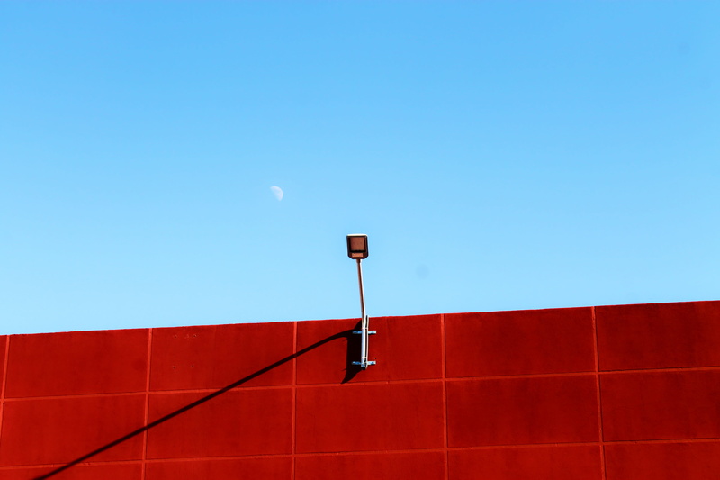 absence, wall - building feature, 4K, communication, built structure, outdoors, concrete, lighting equipment, day, sunny, clear sky, line, light, urban