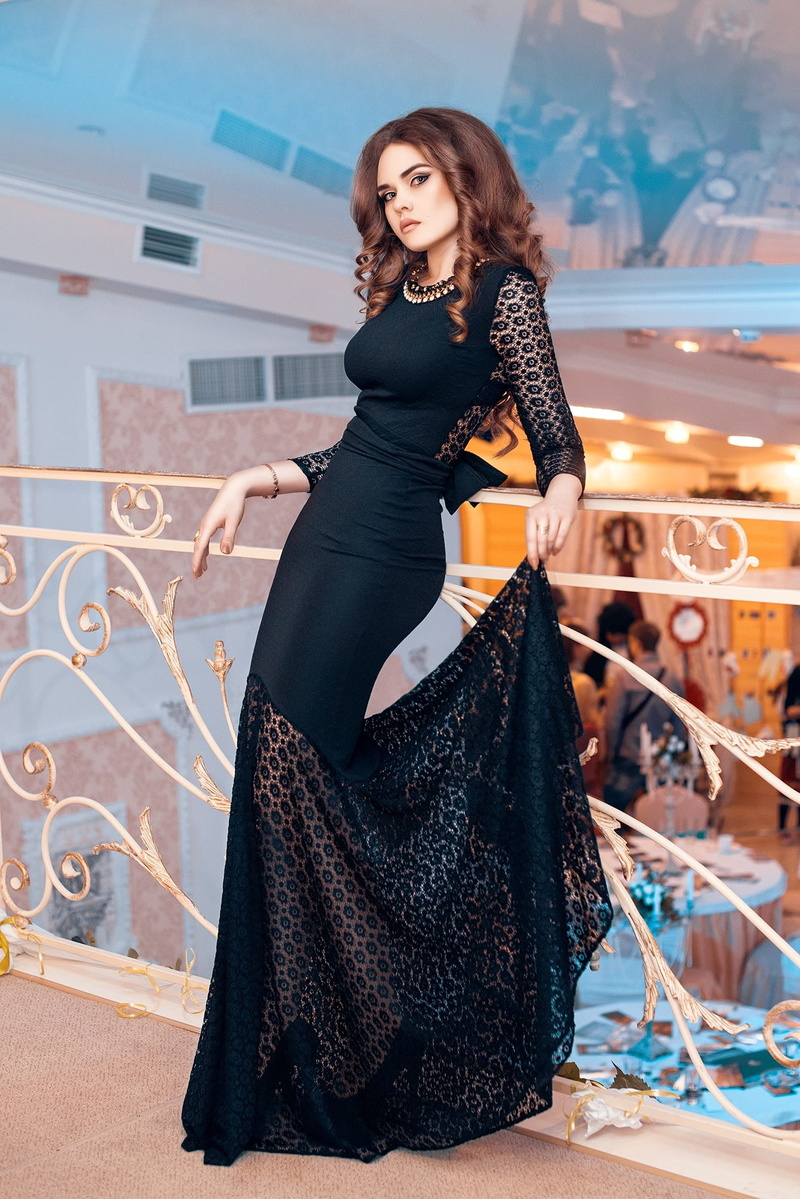 women, 1080P, wavy hair, Ilya Novitsky, long hair, fashion, black clothing, tight clothing, brunette, balcony, makeup, dress