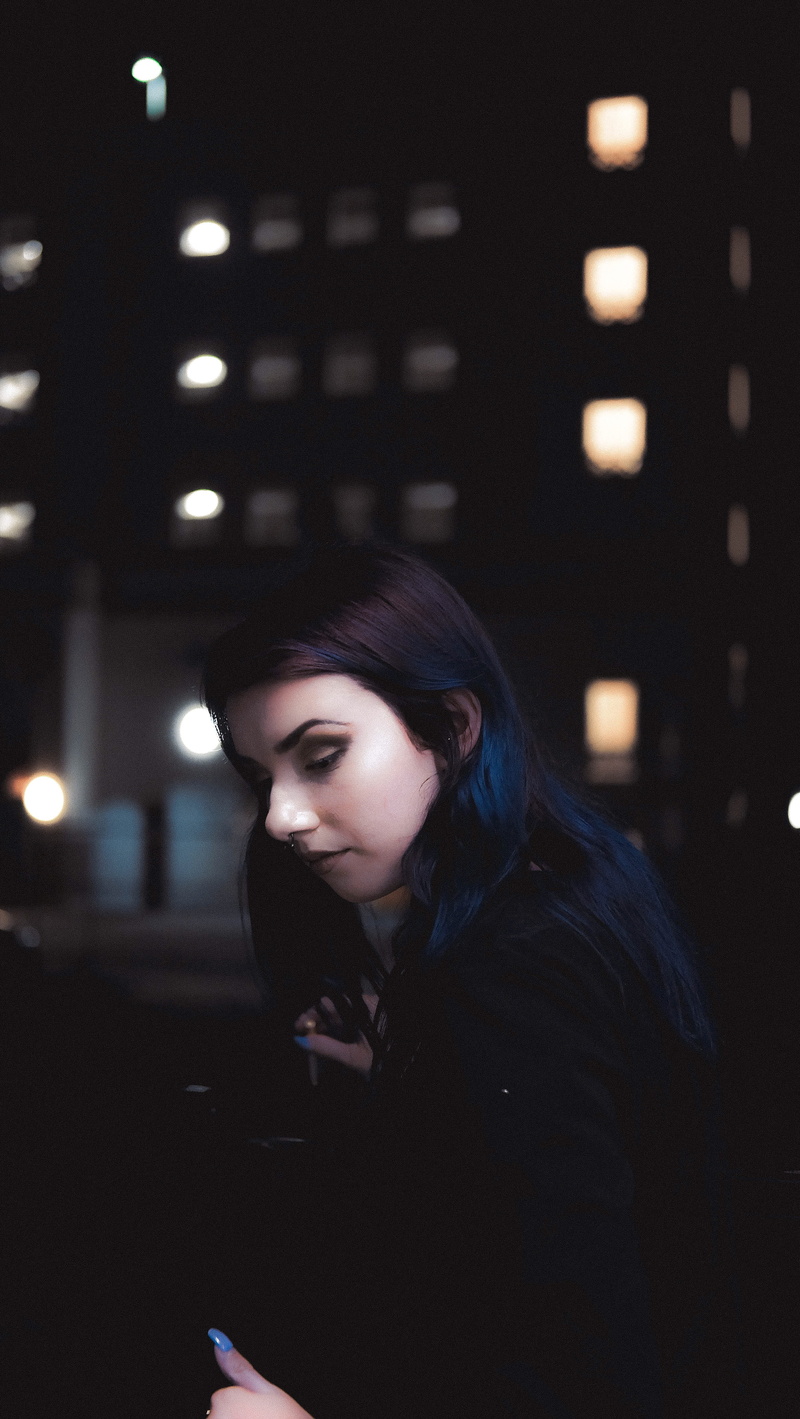 young adult, simple, contemplation, hairstyle, city, lifestyles, illuminated, young women, lost, 4K, casual clothing, indoors, hair, adult, beautiful woman