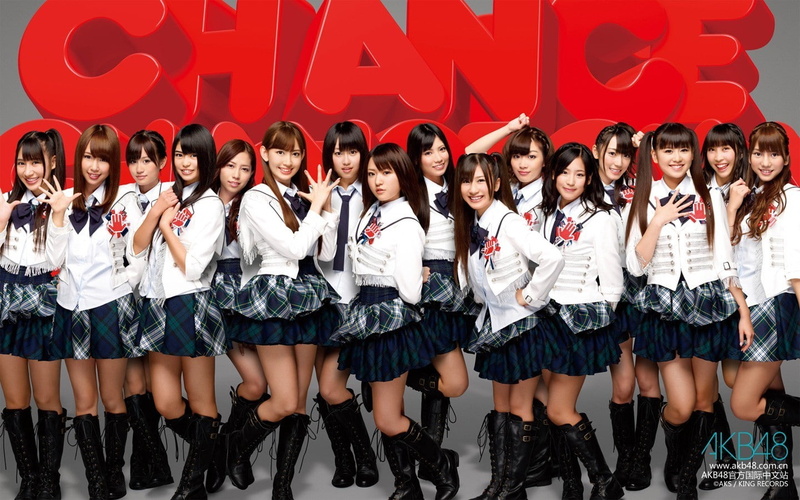 uniform, smiling, happiness, real people, akb48, crowd, group of people, child, 720P, young adult, adult, clothing, looking at camera, fashion, red, teenager