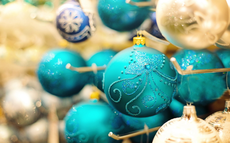Magic, decorations, Golden, creativity, turquoise colored, Winter, christmas decoration, sphere, new, MerryChristmas, Shiny, 5K, Holidays, selective focus