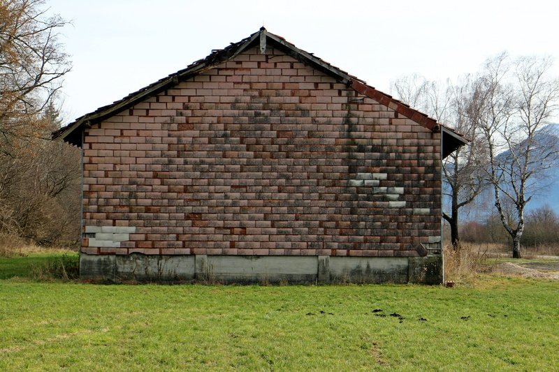 plant, front side, rural Scene, tree, gable wall, grass, field, land, barn, building, architecture, home, brick, sky, 4K, facade, old, house, day, outdoors