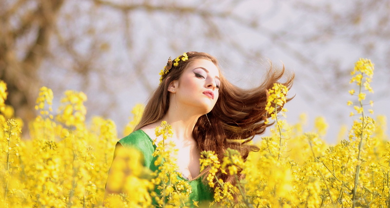 freshness, 4K, girl, springtime, flowering plant, beauty, wearing, hair, field, outdoors, headpiece, petaled, adult, young adult, long hair, portrait