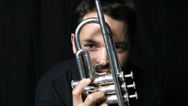 black Color, studio Shot, silver, caucasian Ethnicity, men, trumpet, musical Instrument, skill, popular Music Concert, young adult, light, sound, musical Band