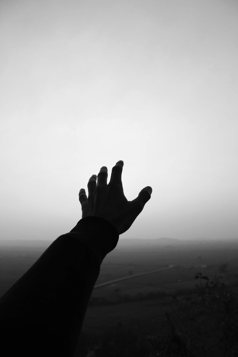 4K, body part, nature, human body part, real people, photo, day, human hand, lifestyles, unrecognizable person, person, finger, black and white, personal perspective