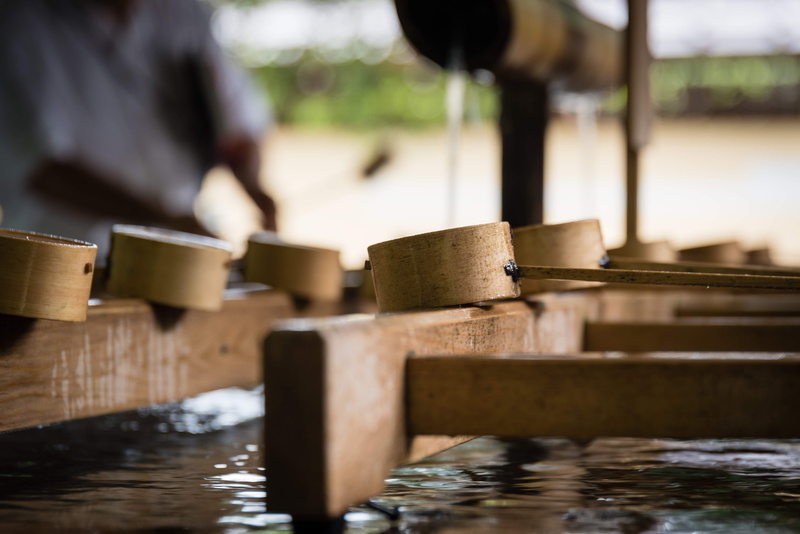 japan, architecture, wood - material, hardwood, spirituality, chairs, tokyo, water, hishaku, purification, focus on foreground, religion, unnamed road