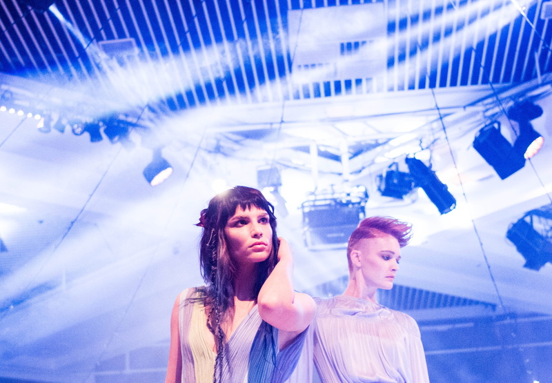 hair show, adult, hairstyle, real people, women, portrait, blue, catwalk, people, 2K, indoors, young adult, models, young women, beauty, fashion show