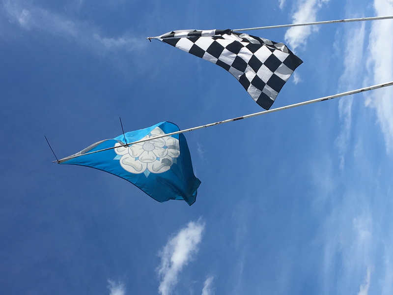 wind, united kingdom, launch, leeds, travel, nature, transportation, otley, car show, shape, yorkshire flag, hanging, adventure, patriotism, rope, symbol
