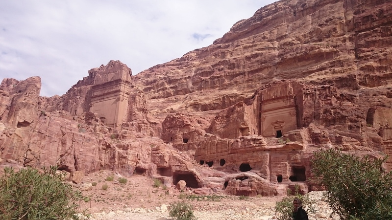 building exterior, archaeology, petra, sandstone, travel destinations, old ruin, travel, rock formation, cloud - sky, solid, arid climate, built structure