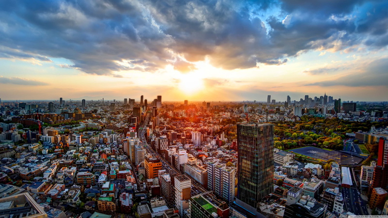 skyscraper, tall - high, old, scenic, outdoors, romantic sky, high angle view, skyline, landmark, skyscrapers, tower, historic, structure, office, cloud - sky