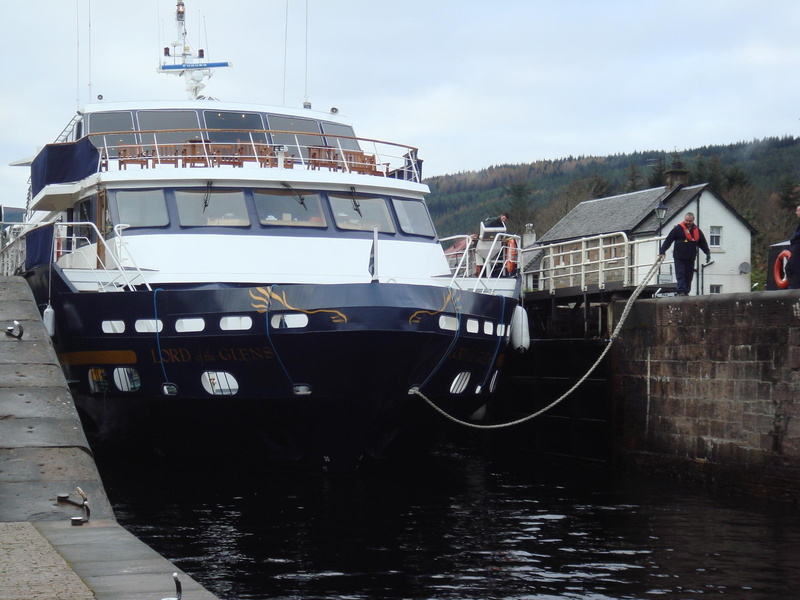 loch ness, scotland, lord, 1080P, canal lock, boats, caledonian canal, glens, lord of the glens