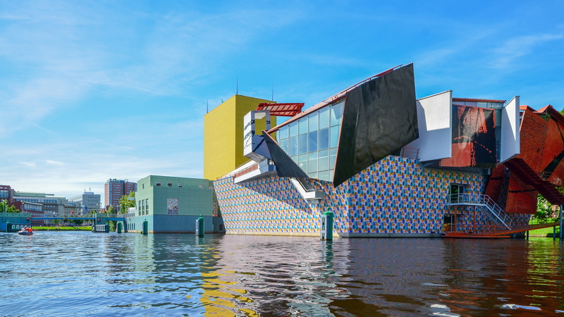 day, financial district, water, office building exterior, cloud - sky, city, building exterior, built structure, sky, tourism, no people, building, groningen