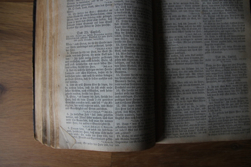 publication, no people, education, paper, page, indoors, wisdom, 5K, text, fraktur, literature, communication, religion, book, bible, spirituality, close-up