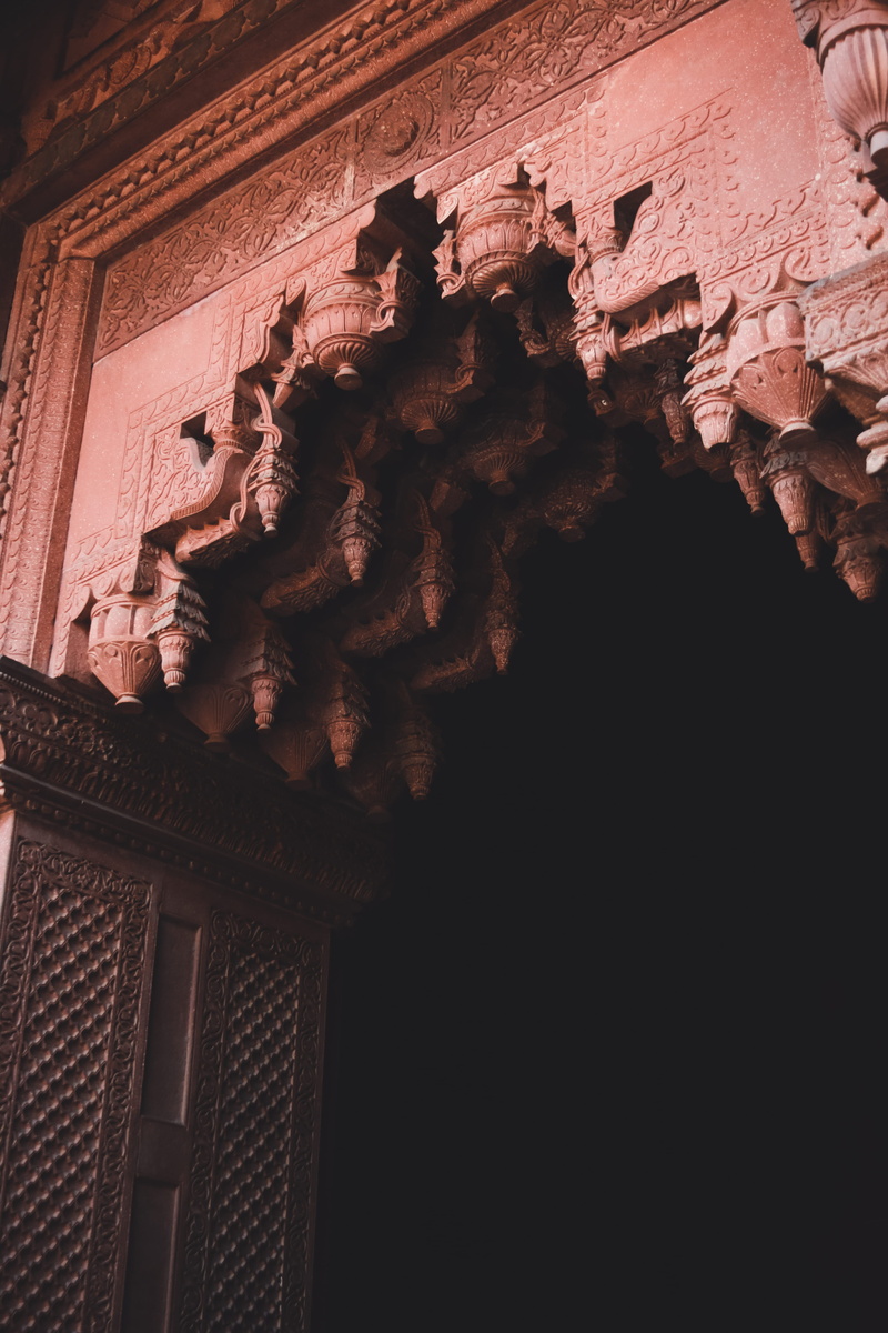 day, bas relief, wall, india, built structure, architecture, history, building exterior, details, 5K, low angle view, culture, sunlight, ceiling, art and craft