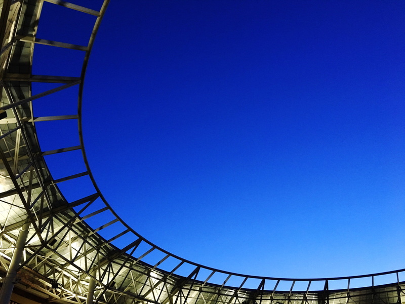 downtown, industrial, united states, outdoors, night, carnival, curve, 4K, rollercoaster, buildin, clear sky, blue, amusement park ride, semi-circle, copy space