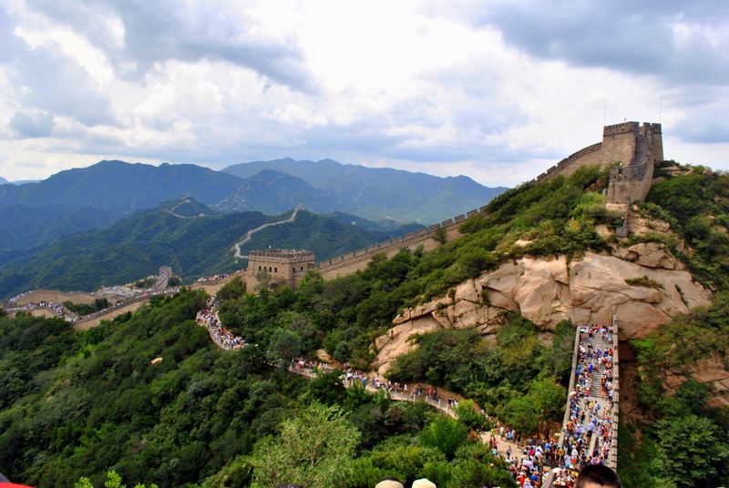 great wall of china, people, outdoors, architecture, great wall, nature, outdoor, tree, building, sky, scenic, great, building exterior, cloud - sky, environment
