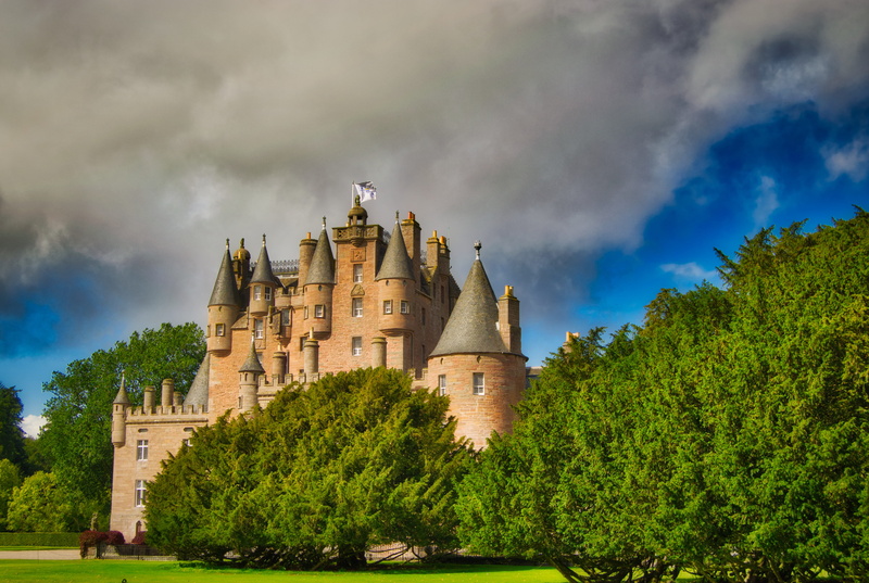 outdoors, the past, no people, travel destinations, low angle view, attraction, day, government, culture, glamis castle, historical, places of interest