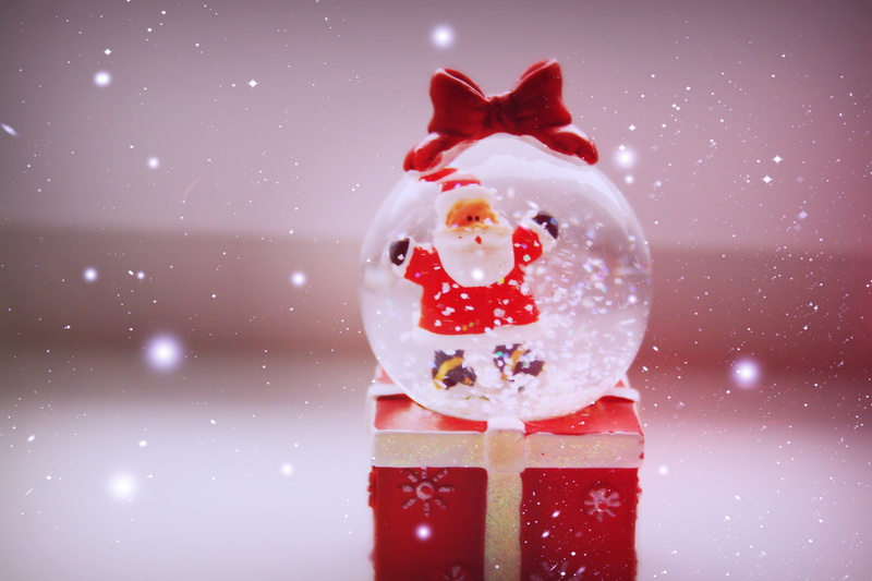holiday, claus, 1080P, gift, no people, miracle, decoration, holiday - event, globe, representation, winter, red, new year, magic ball, nature, snowflake