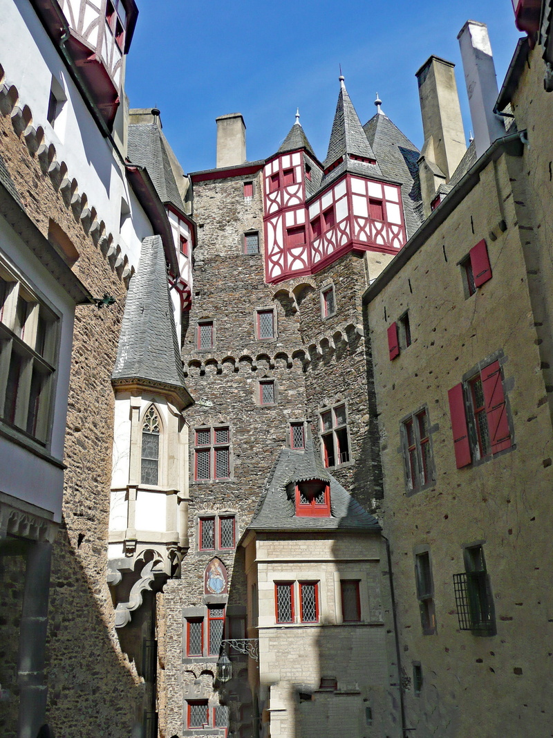 no people, 2K, day, sunlight, built structure, nature, clear sky, middle ages, the past, city, architecture, outdoors, Castle, building, house, window