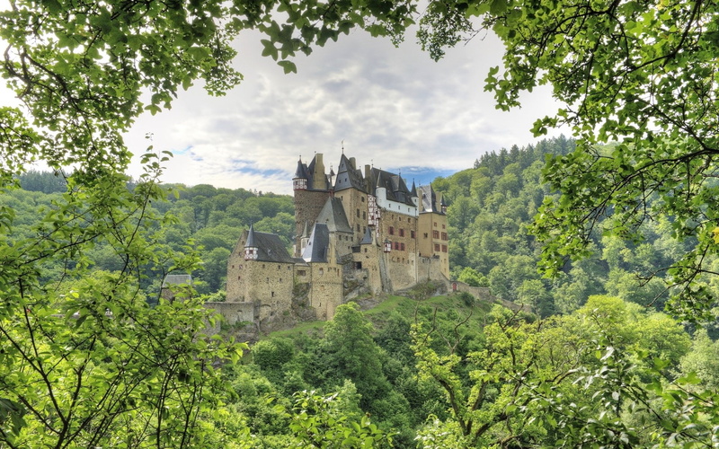 1080P, Castles, Eltz Castle