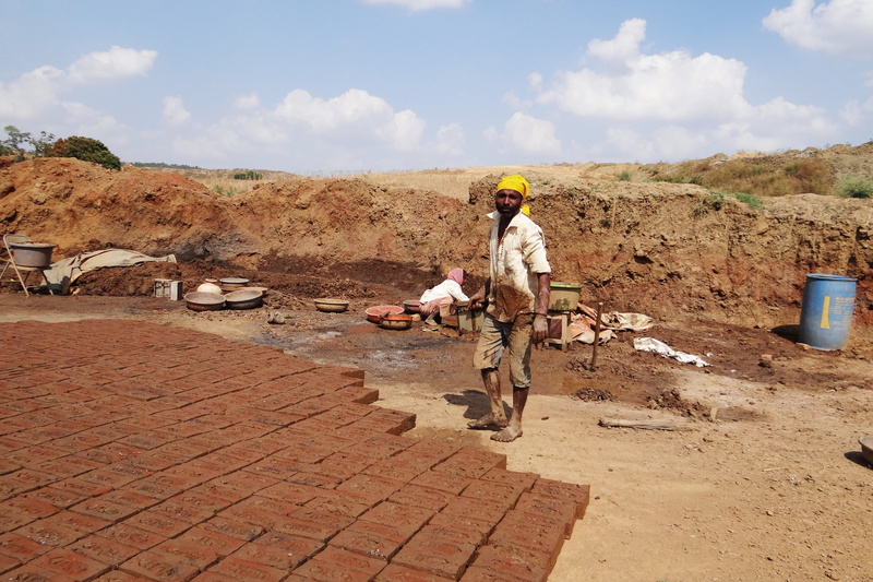 constructing, block, outdoors, border, india, work, industrial, cement, employee, construction, frame, lifestyles, concrete, working, men, reinforced, mason