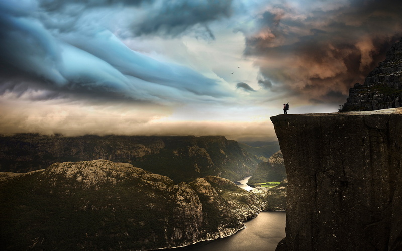 clouds, river, cliff, photo, preikestolen, man, mountains, norway, rock, sky, 4K, landscape, kamp, robin