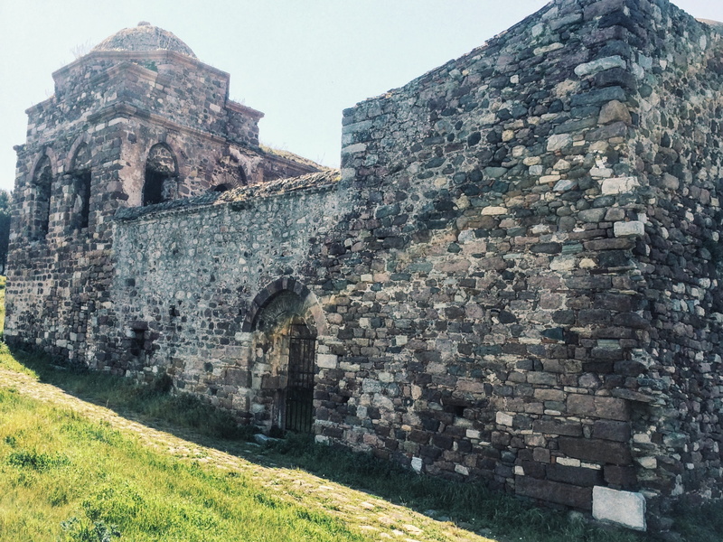 fortress, travel destinations, the past, landmark, building exterior, landscape, no people, medieval, fort, outdoors, mediterranean, greece, low angle view